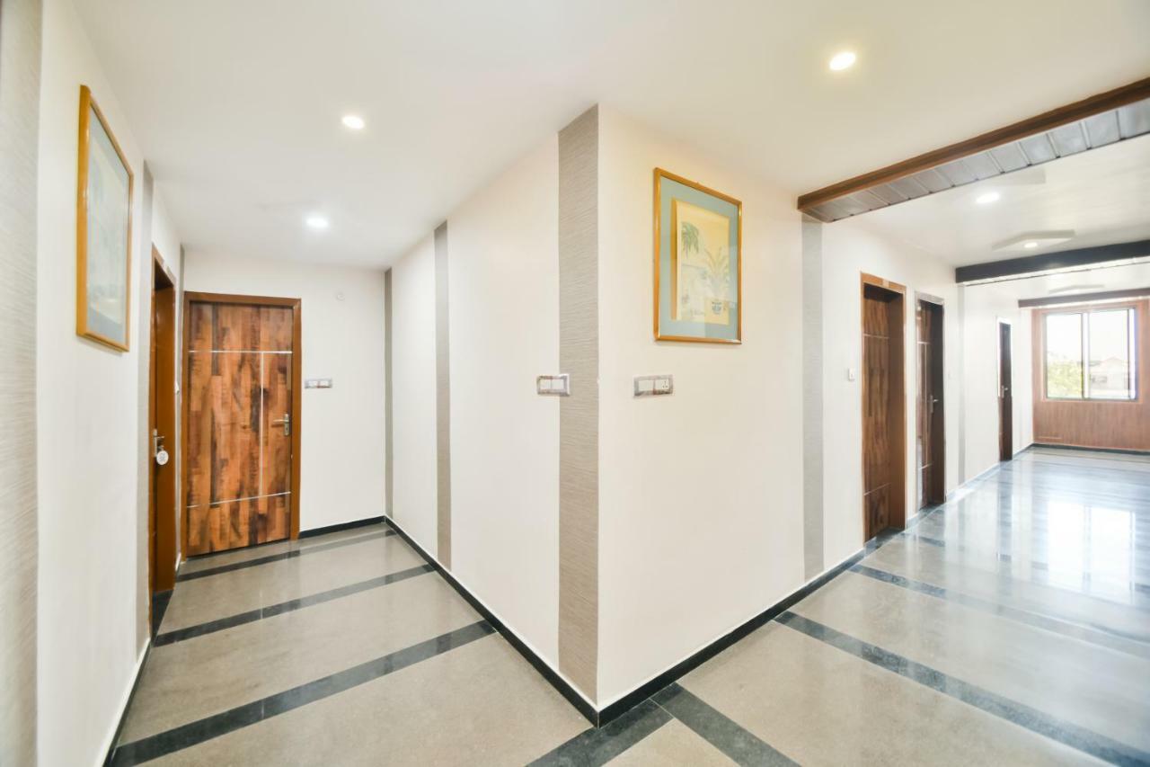 Capital O 39331 Hotel Retaj Bhilwara Екстер'єр фото