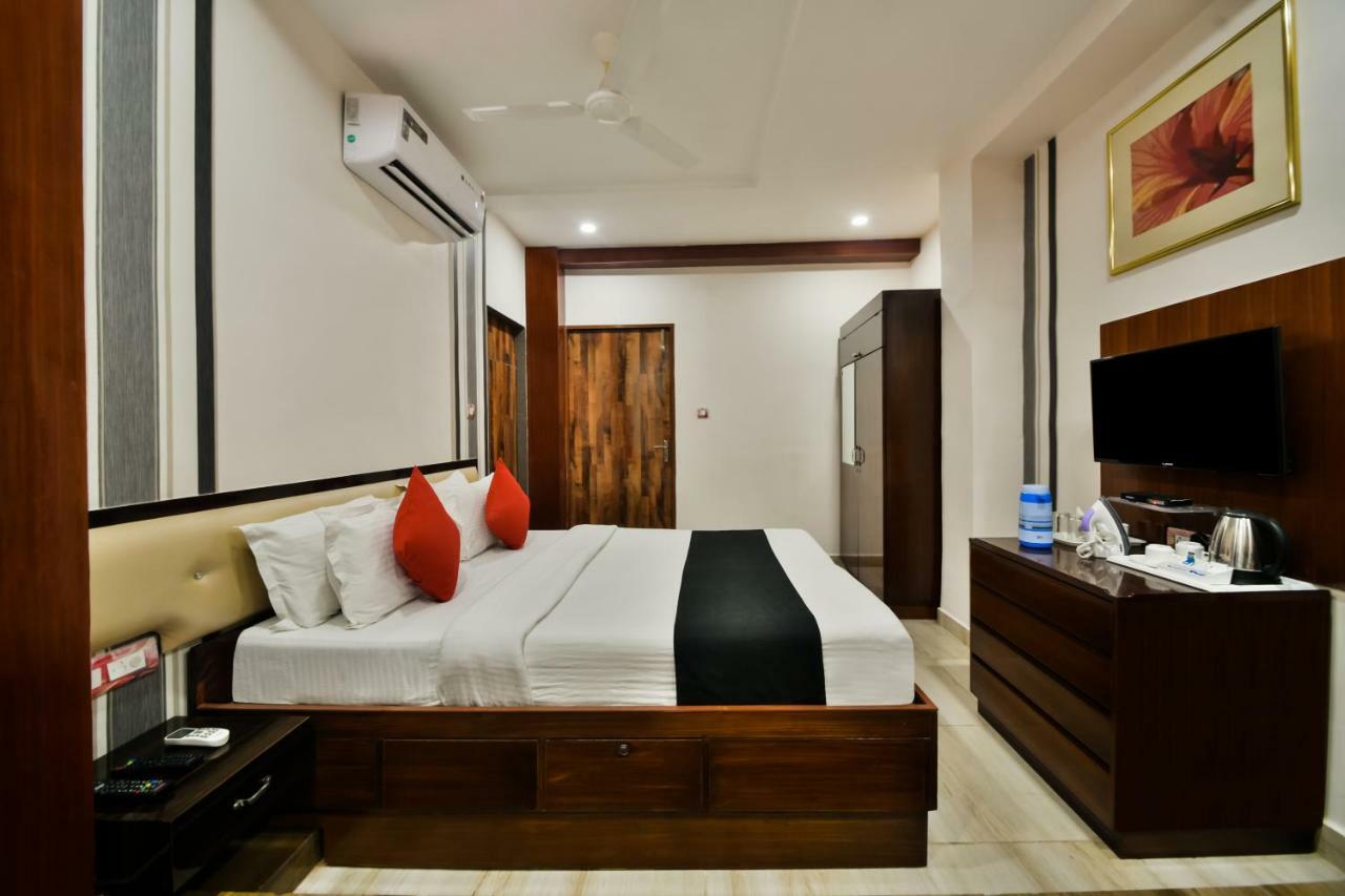 Capital O 39331 Hotel Retaj Bhilwara Екстер'єр фото